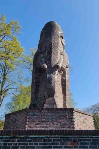 Außergewöhnliche Sehenswürdigkeiten – Antikolonialdenkmal Elefant
