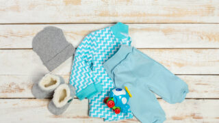 Indoor-Flohmarkt für Baby- und Kindersachen